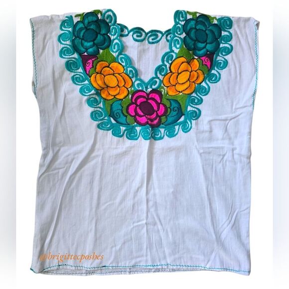 HANDMADE Traditional Embroidered Mexican Blouse - Picture 6 of 10
